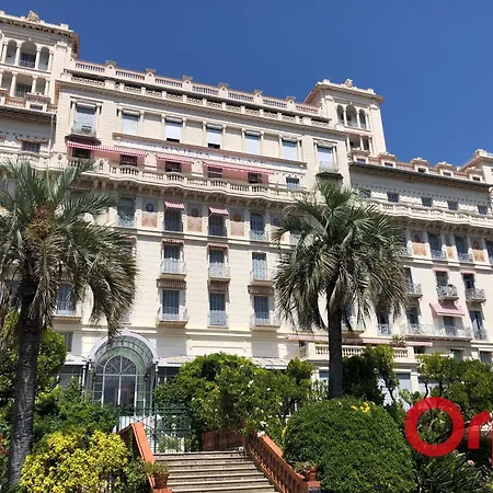 Charmant, Climatise, Dans Un Ancien Palace A - Fr-1-647-45 شقة
