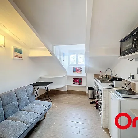 Apartment Charmant, Climatise, Dans Un Ancien Palace A - Fr-1-647-45 Menton