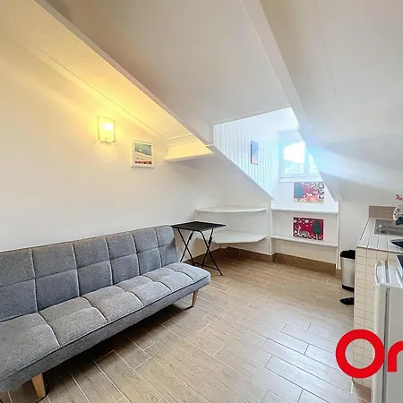 Charmant, Climatise, Dans Un Ancien Palace A - Fr-1-647-45 Menton